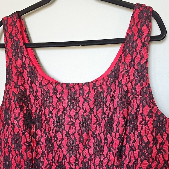 Torrid X Rebel Wilson Red Peplum with Black Lace Sleeveless Rockabilly Dress 20 - Picture 3 of 12